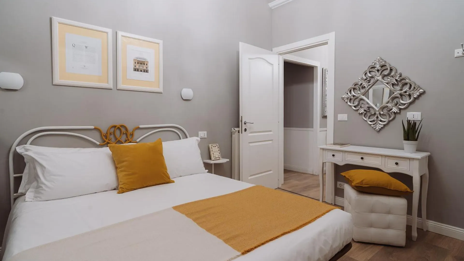 Rooms Genova Dei Rolli Italy
