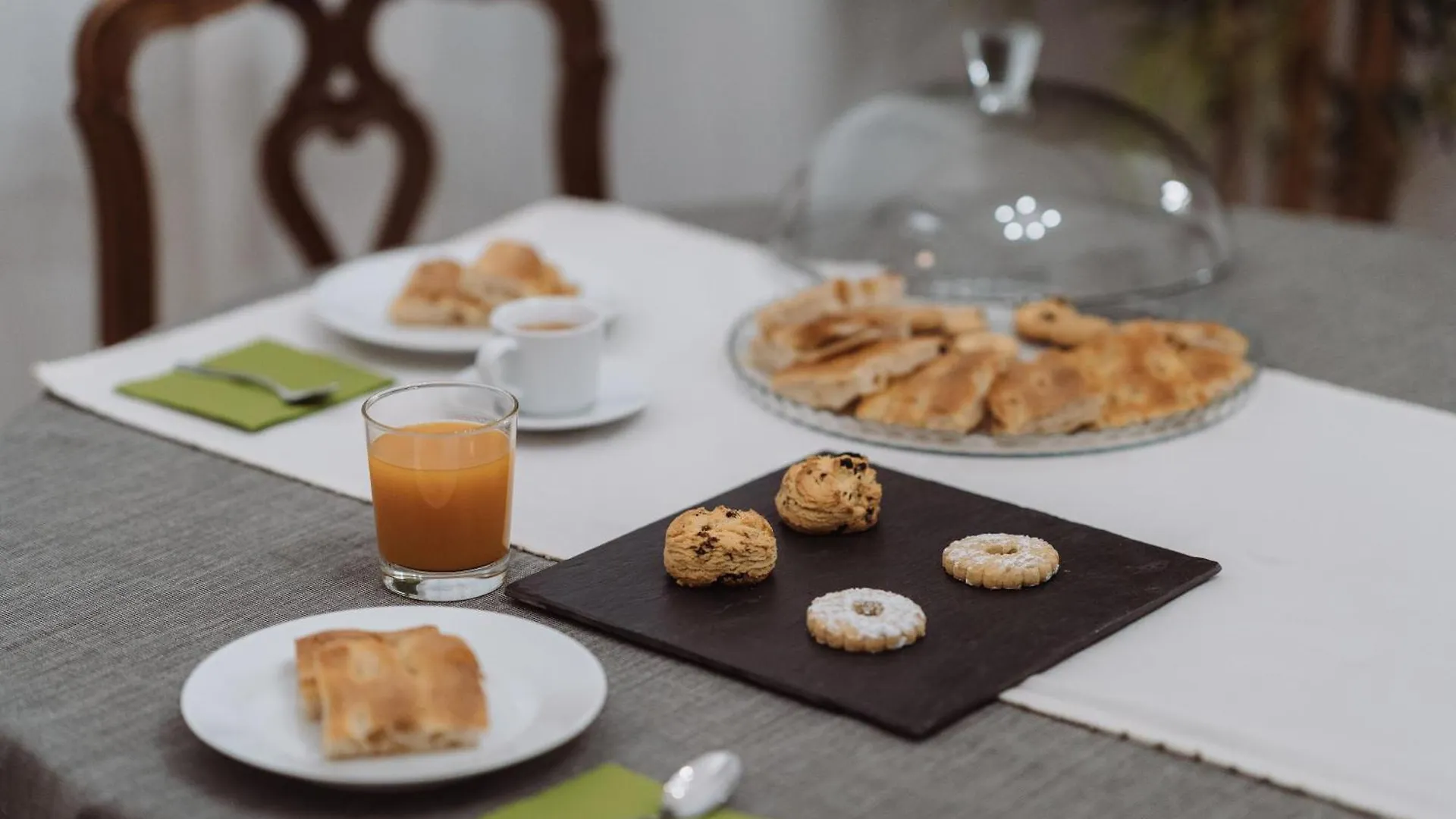 Bed & Breakfast Rooms Genova Dei Rolli